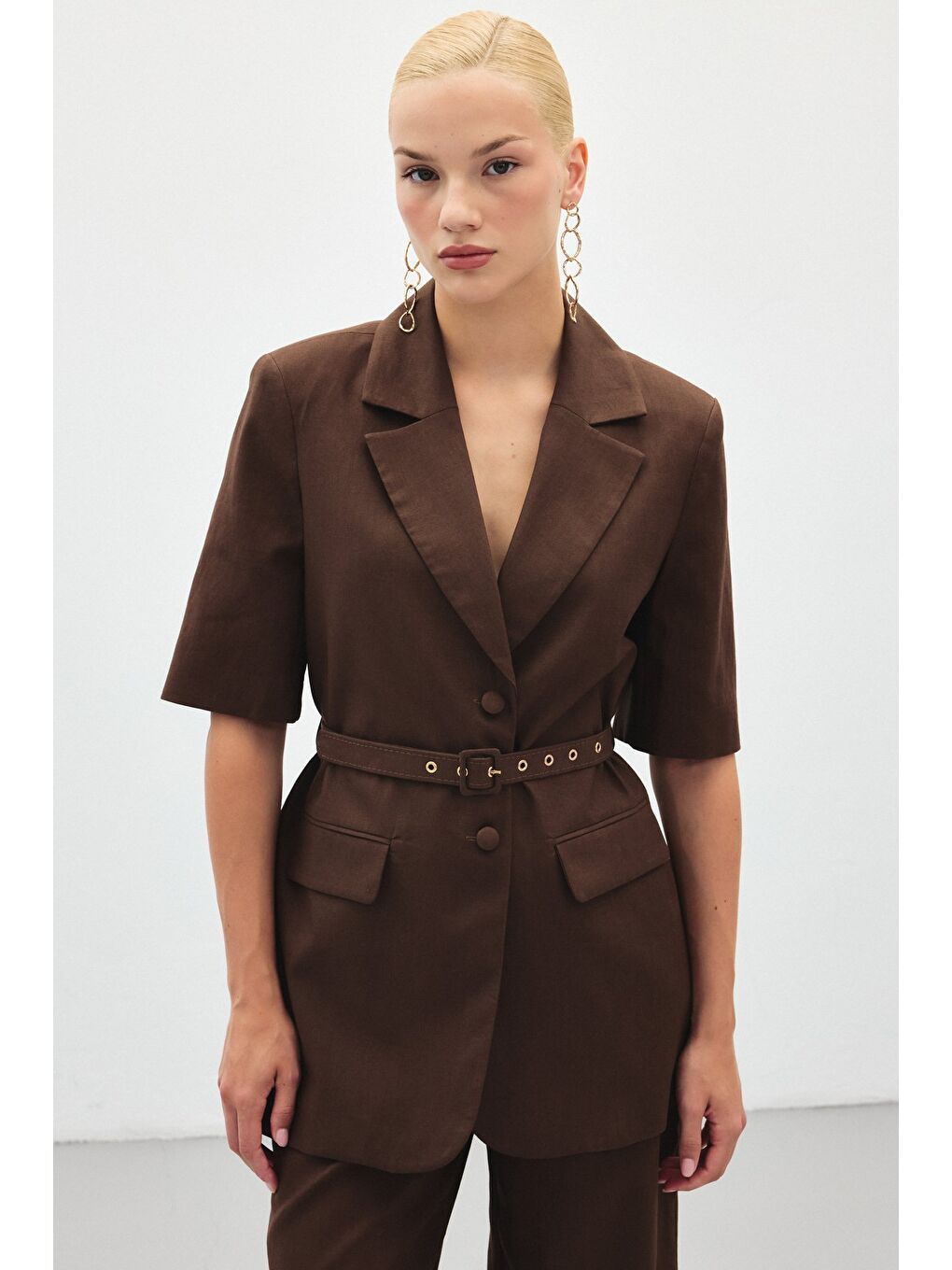 Kahverengi Kısa Kollu Kemerli Ceket - Kahve-2