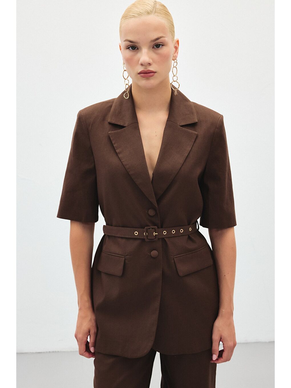 Kahverengi Kısa Kollu Kemerli Ceket - Kahve-3
