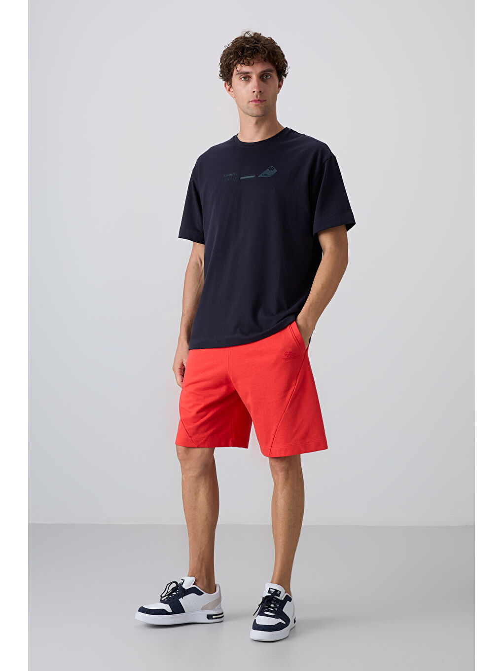 Lacivert Pamuklu Kalın Yumuşak Dokulu Oversize Fit Baskılı Erkek Tişört - 88330-3