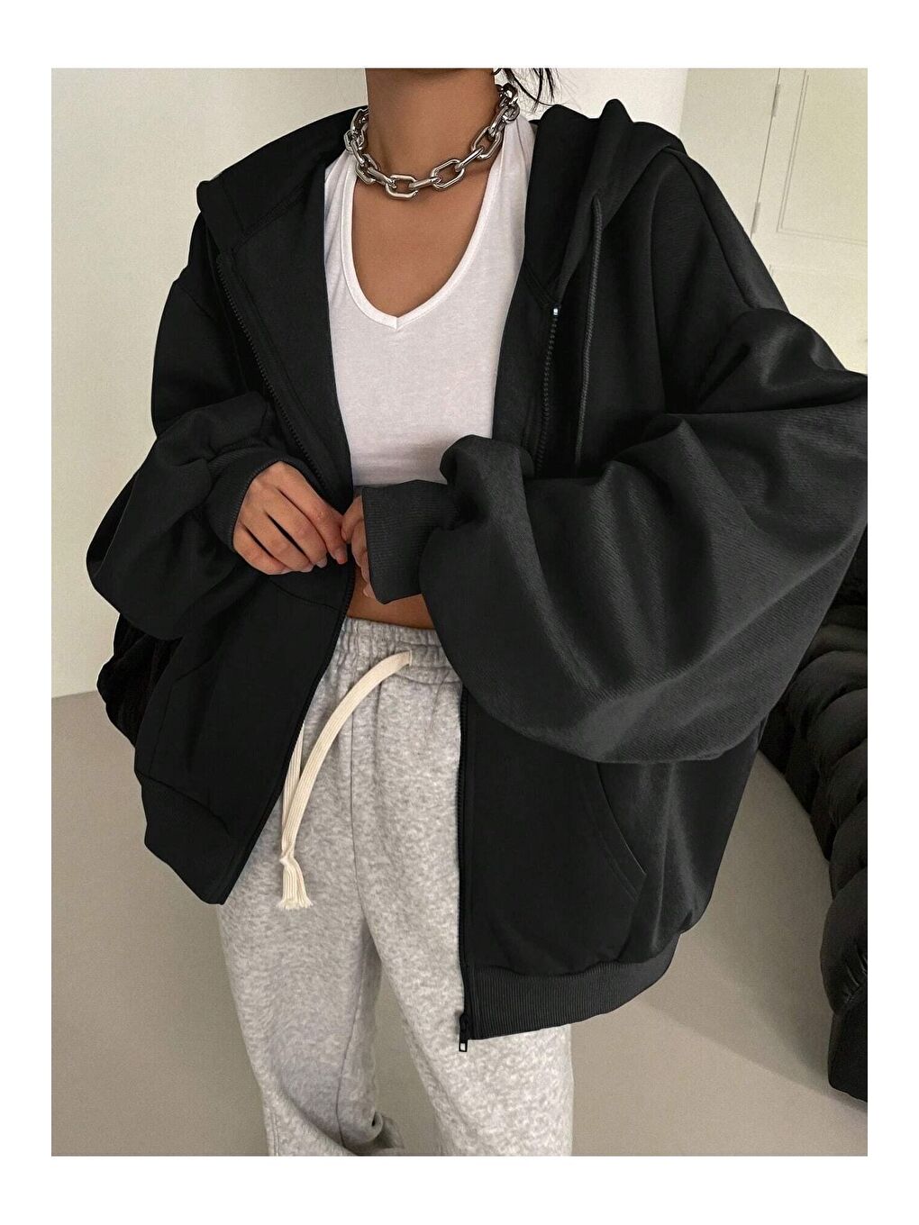 Kadın Siyah Fermuarlı Hırka Sweat