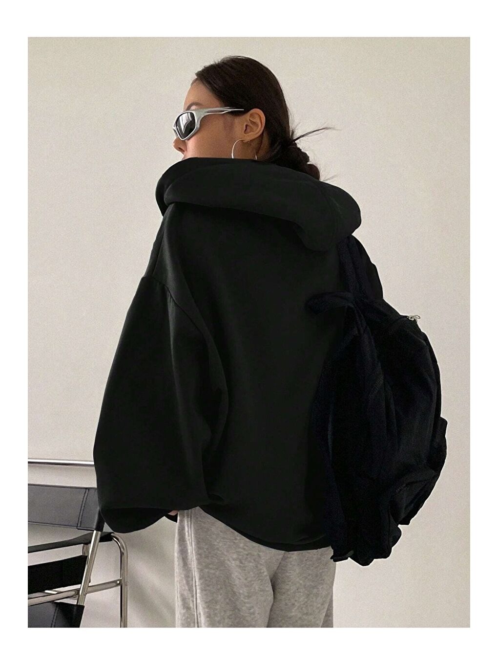 Kadın Siyah Fermuarlı Hırka Sweat-1