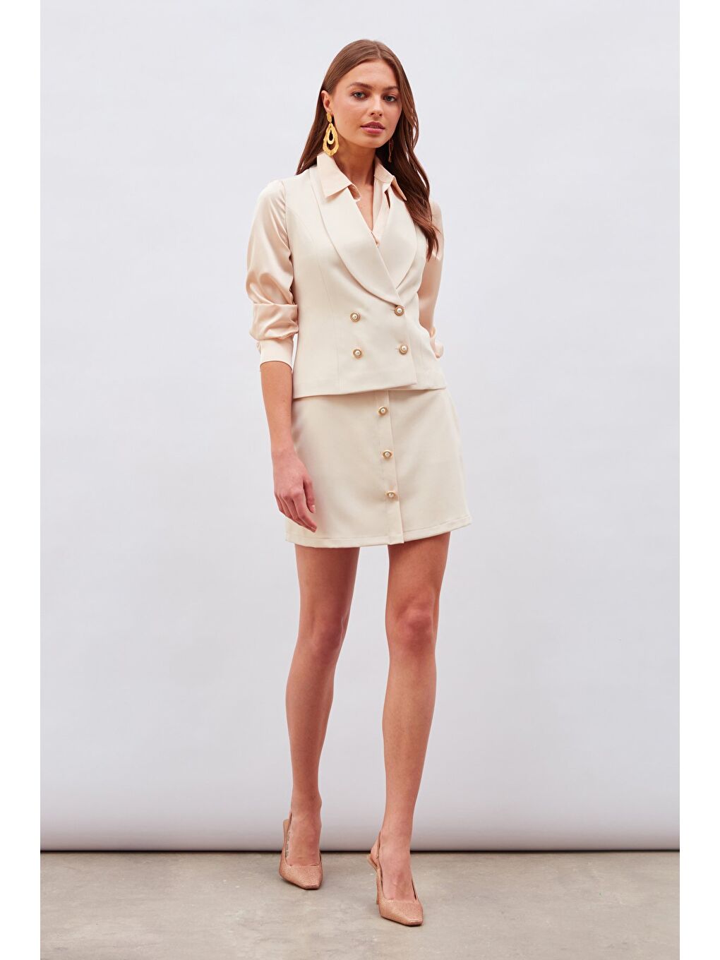 Düğme Detaylı Yelek - Bej-1