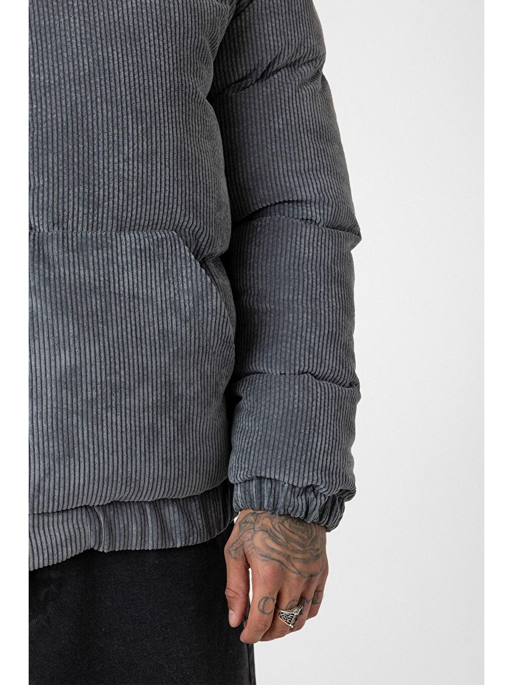 Gri Oversize Kadife Erkek Şişme Mont-4