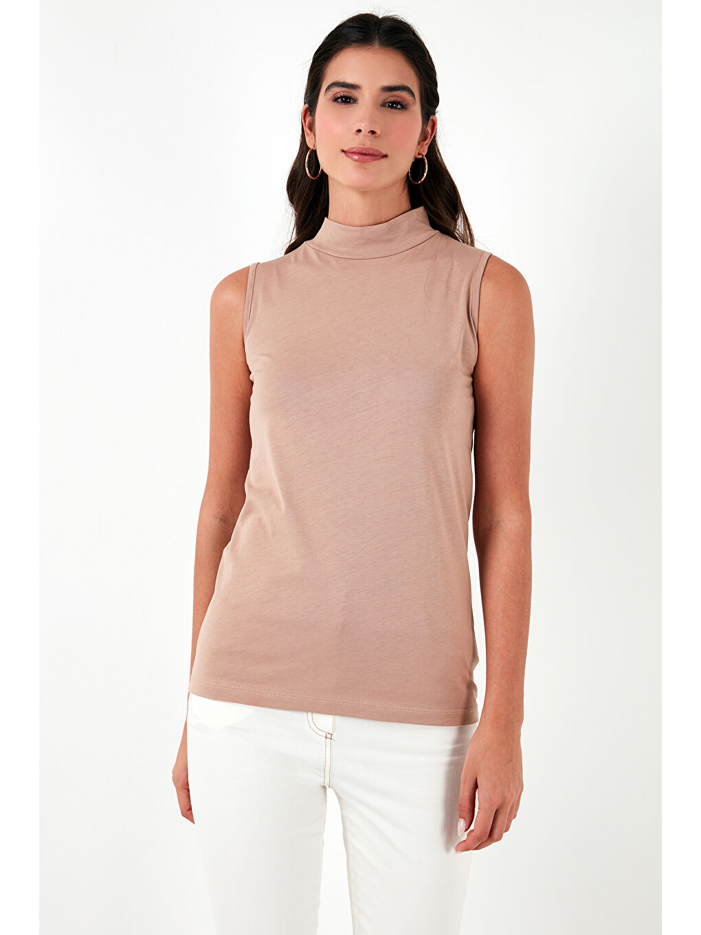 Kahverengi Pamuklu Kolsuz Dik Yaka T Shirt 5865710-5