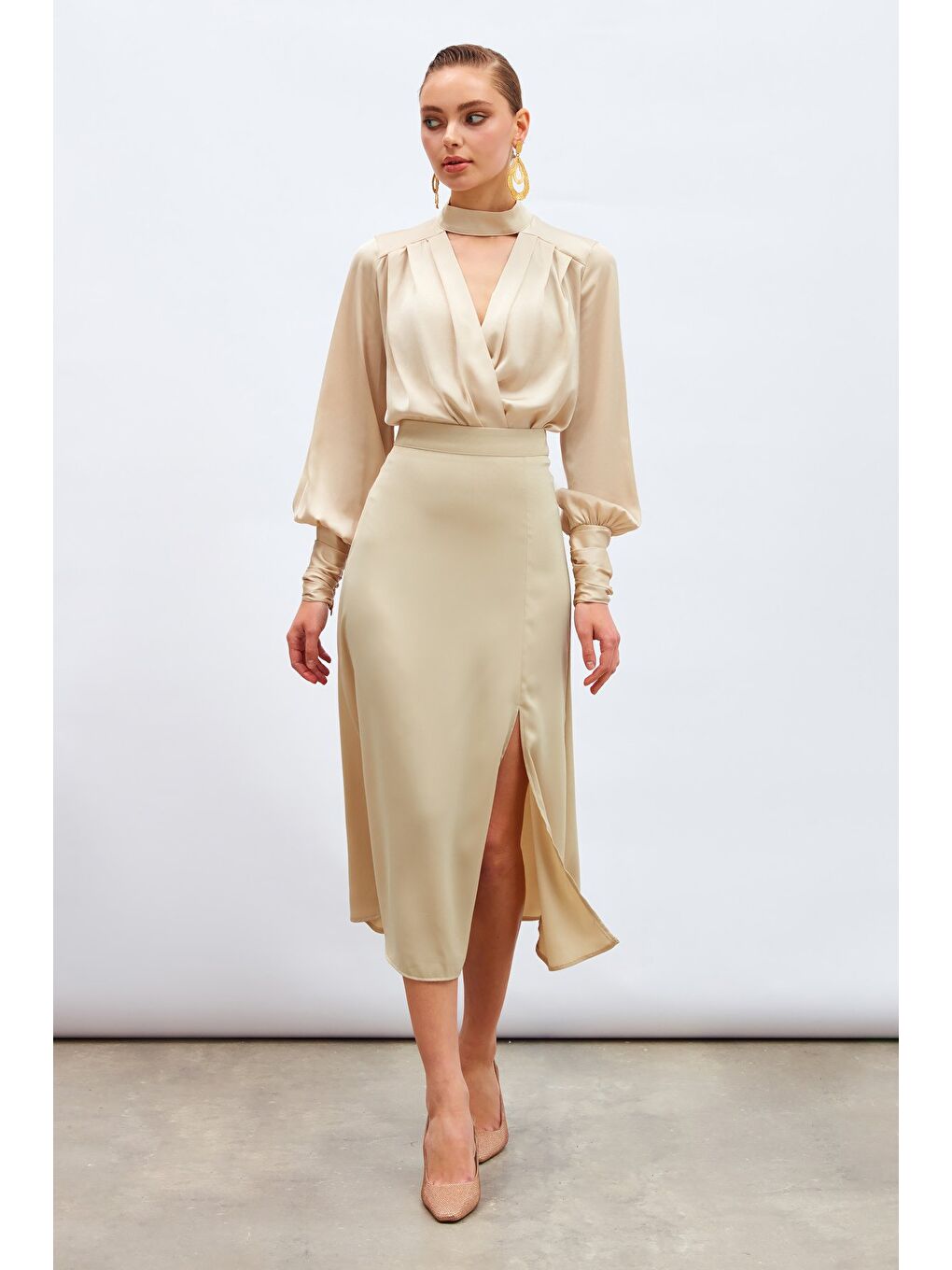Yırtmaçlı Saten Etek - Bej-3