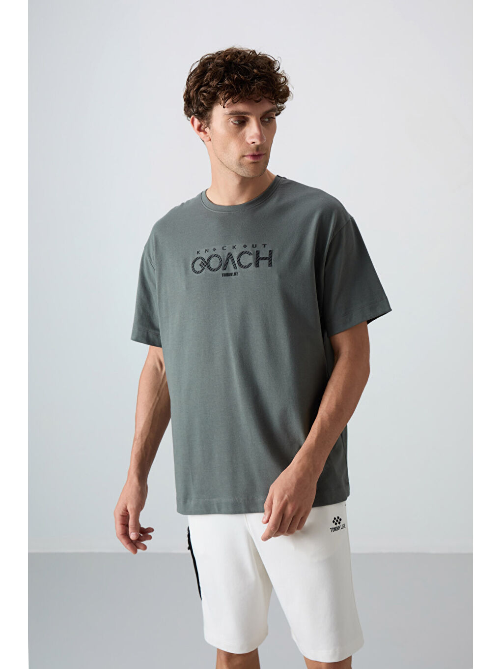 Haki Pamuklu Kalın Yumuşak Dokulu Oversize Fit Baskılı Erkek Tişört - 88329