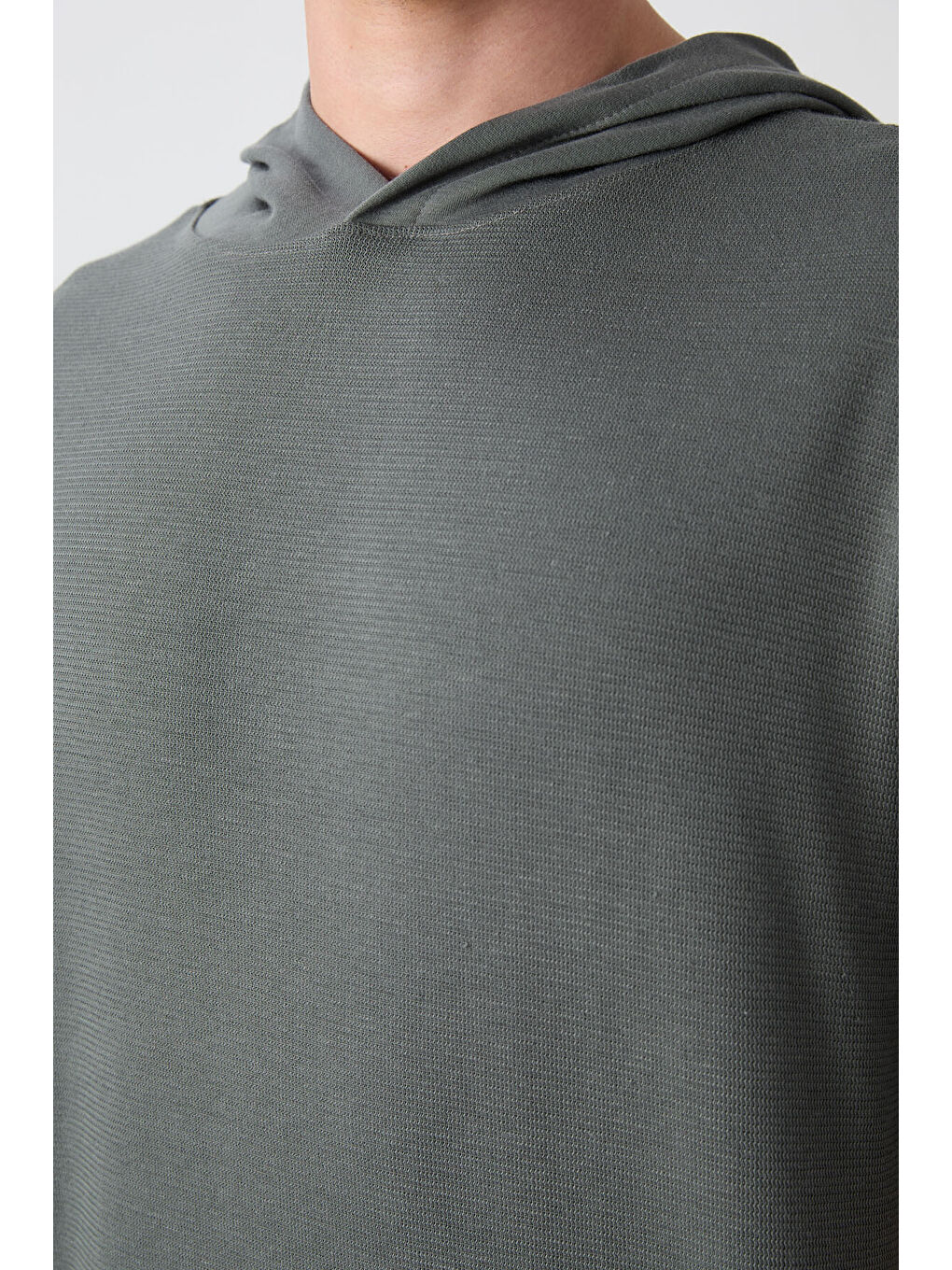 Haki Pamuklu Kalın Yüzeyi Dokulu Oversize Fit Basic Erkek Tişört - 88335-4