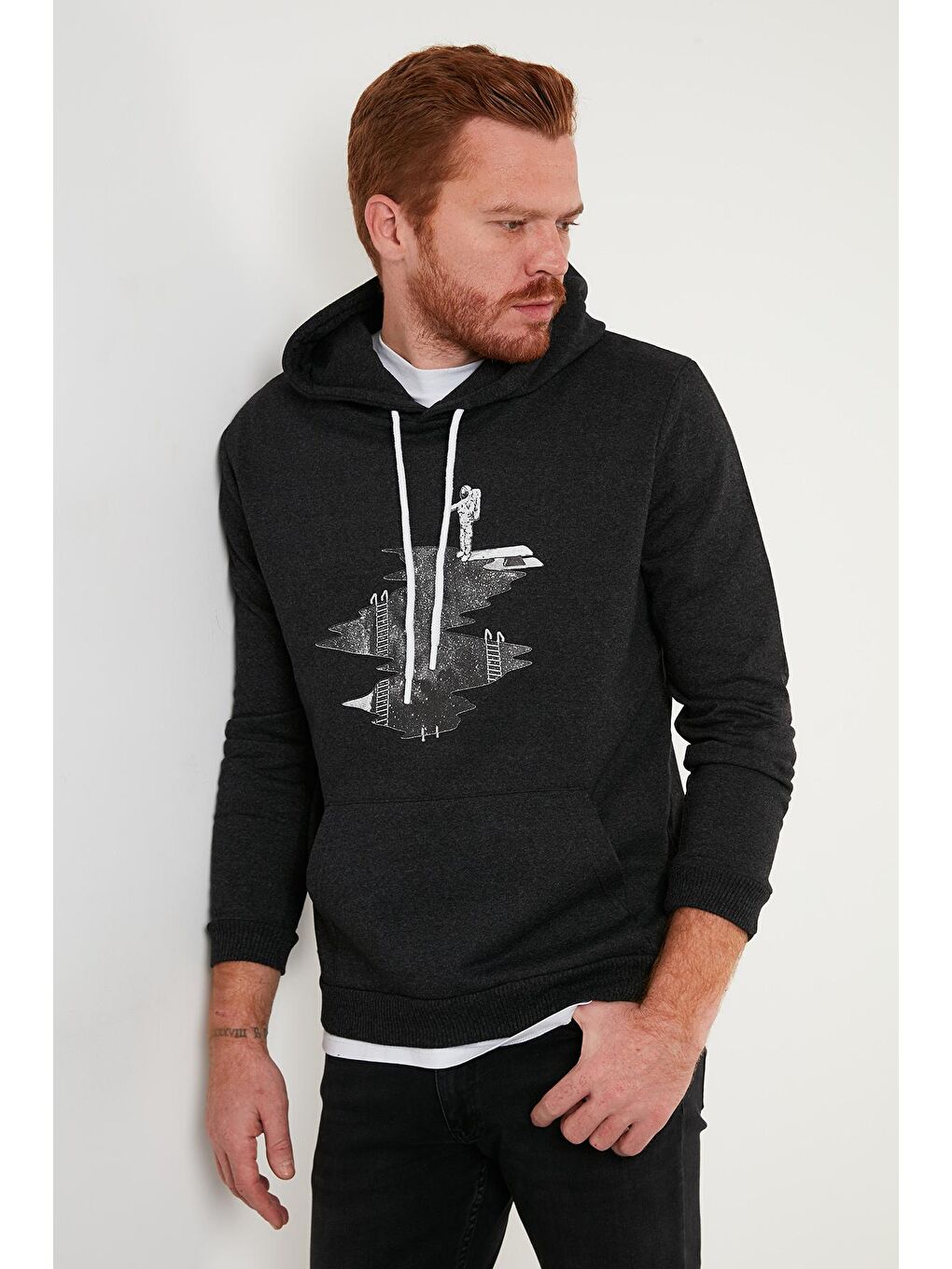 Gri Slim Fit Kapüşonlu Kanguru Cepli İçi Tüylü Şardonlu Sweat 568R704