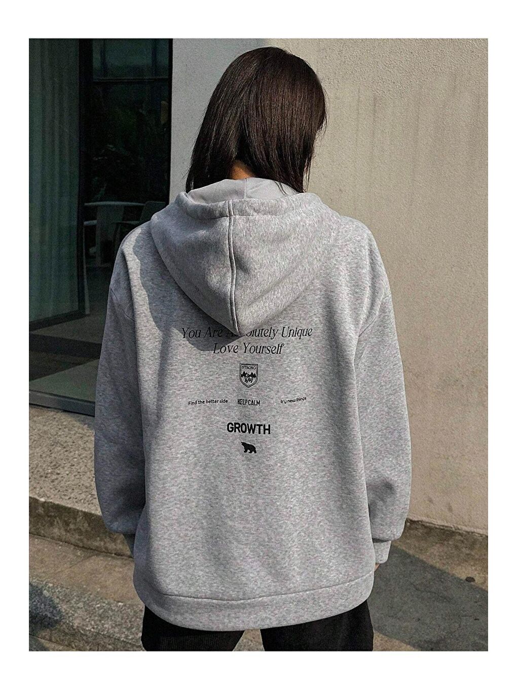 Trendseninle Gri Kadın GRİ Calm Growth Baskılı Oversize Kapüşonlu Sweatshirt - 4