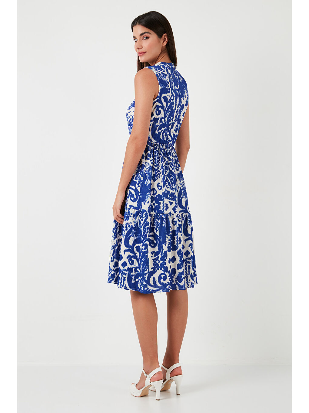 Mavi Desenli Regular Fit Kolsuz Elbise 5865731-5
