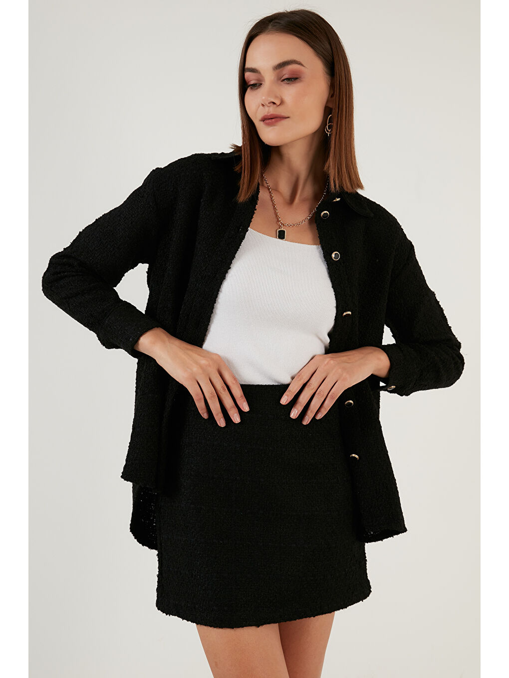 Siyah Pamuklu Oversize Tüvit Gömlek 42190503-7