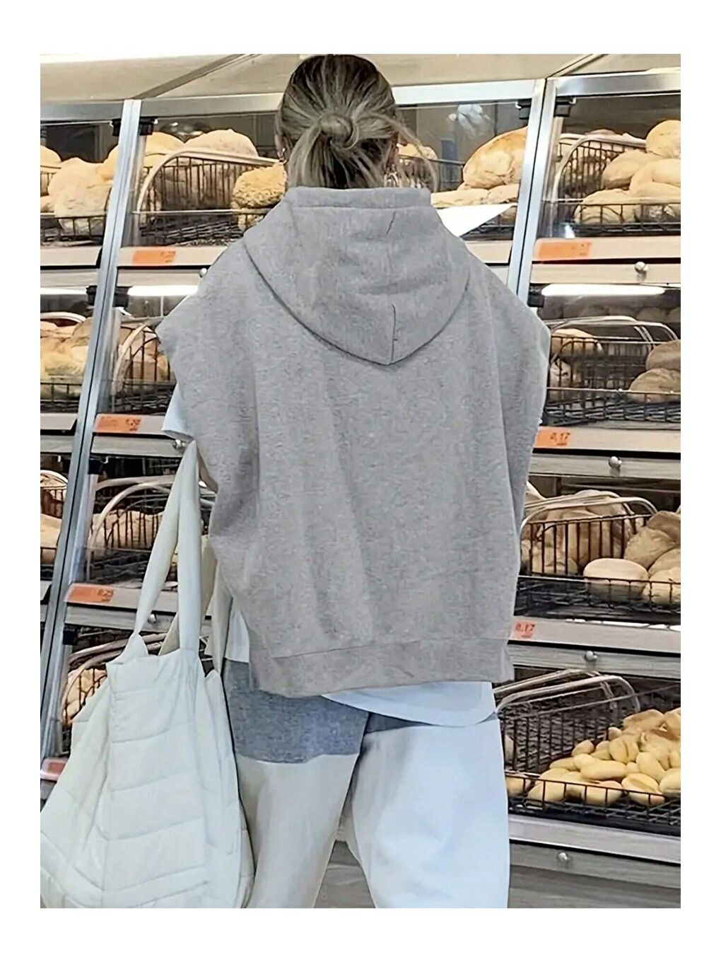 Kadın Gri Kolsuz Yırtmaçlı Kapüşonlu Sweatshirt-1