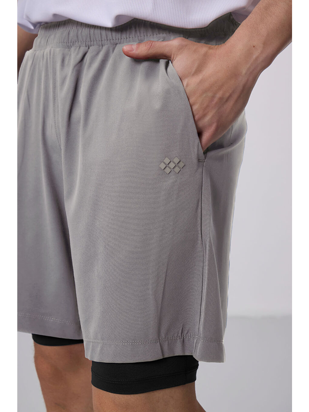 Bej Taş İnce Yumuşak Standart Fit Erkek Taytlı Şort - 81287-3