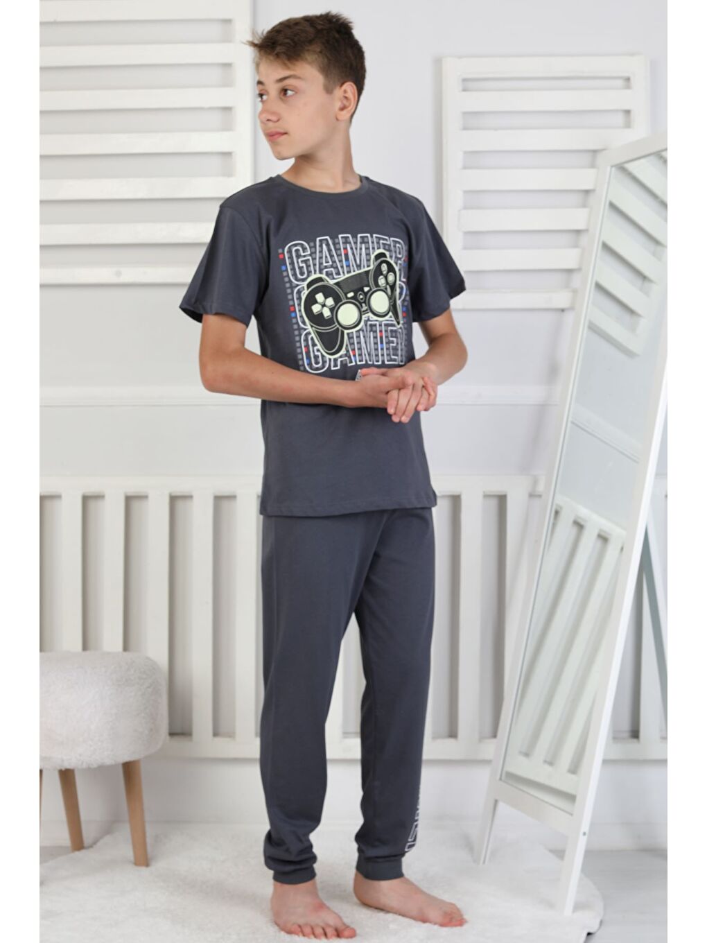 Antrasit Gamer Console Desenli Kısa Kollu Erkek Çocuk Pijama Takımı-4