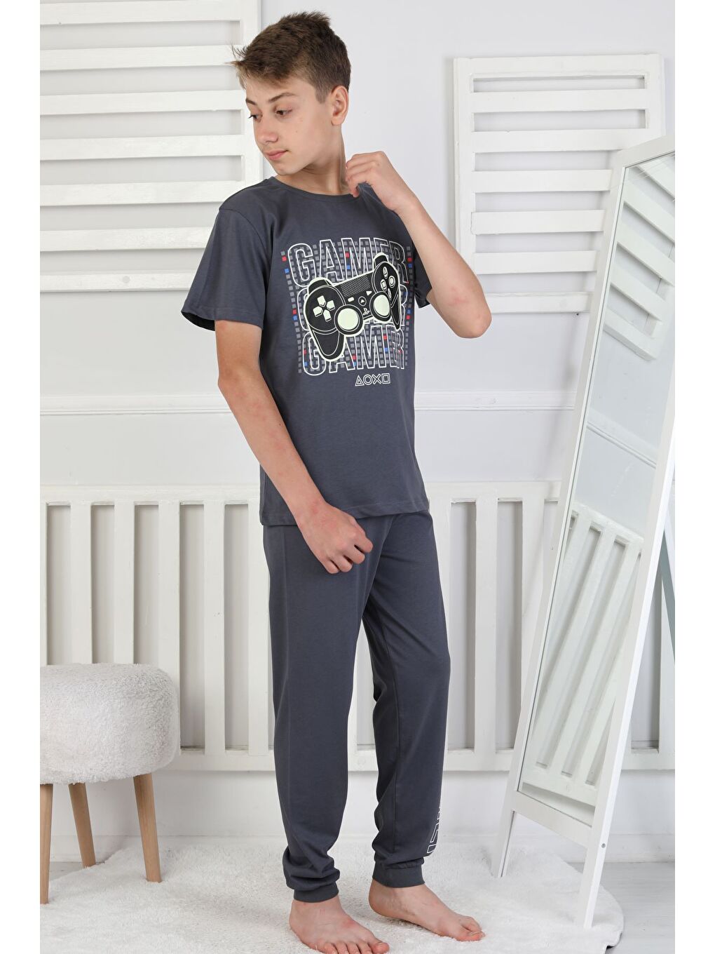Antrasit Gamer Console Desenli Kısa Kollu Erkek Çocuk Pijama Takımı-5