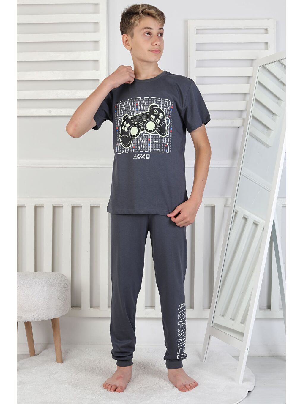 Antrasit Gamer Console Desenli Kısa Kollu Erkek Çocuk Pijama Takımı-6