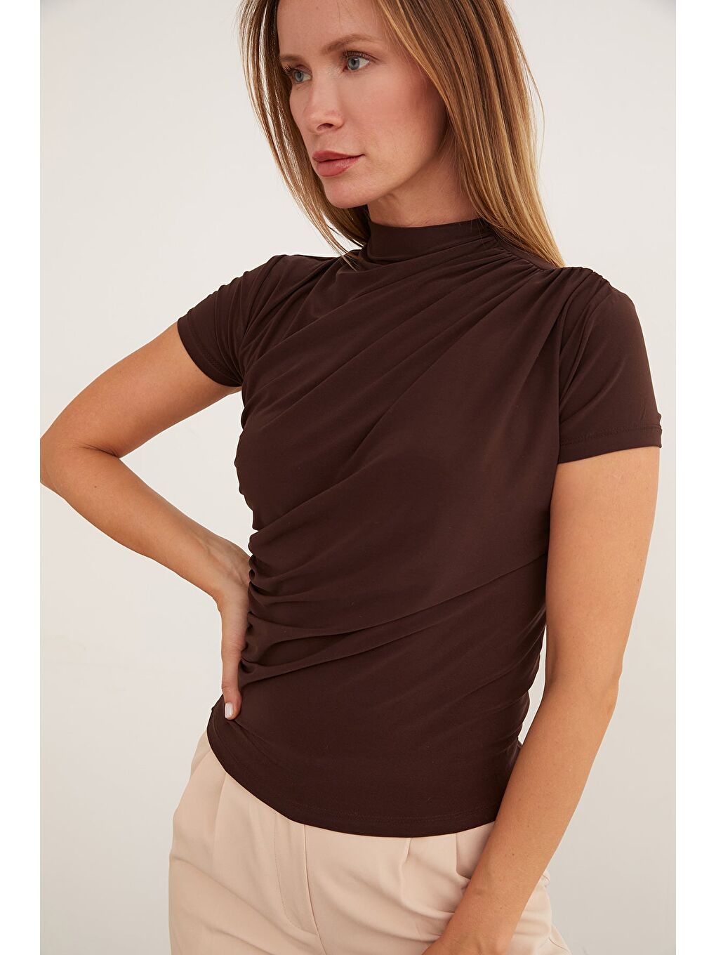 Kahverengi Drapeli Dik Yaka Bluz-2