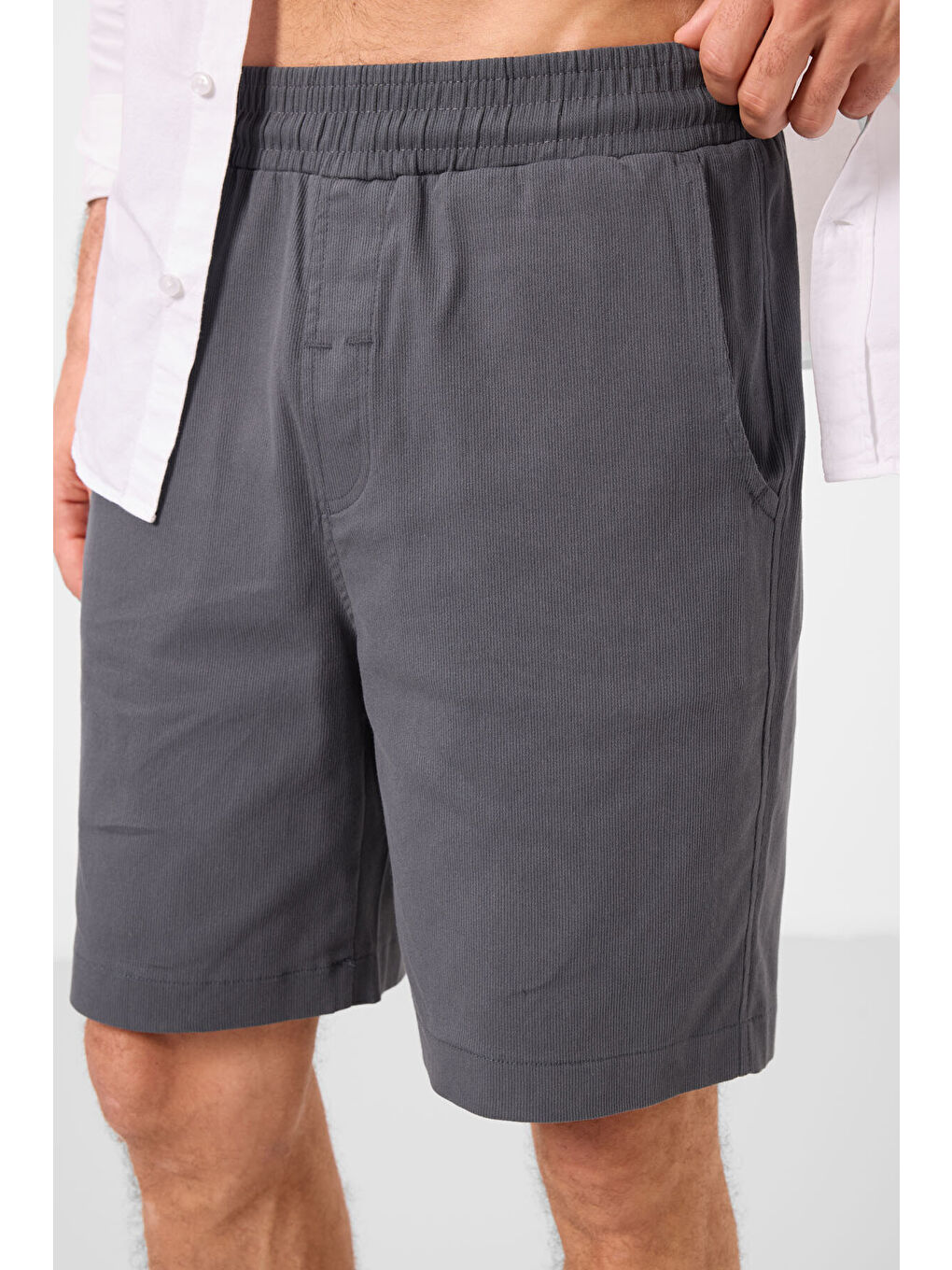 Antrasit Standart Fit Dokuma Hafif Esnek Chino Erkek Şort - 81289-2