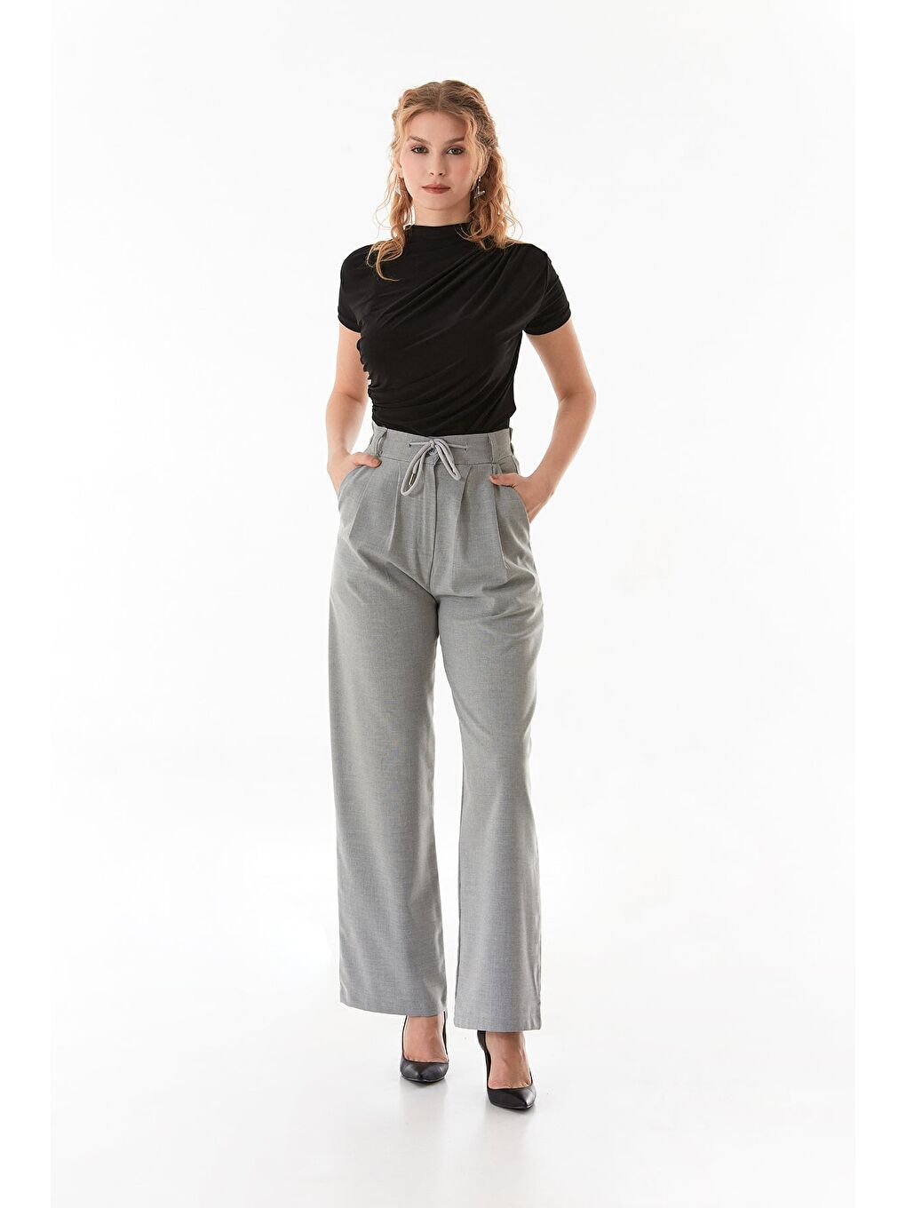 Siyah Drapeli Dik Yaka Bluz-1