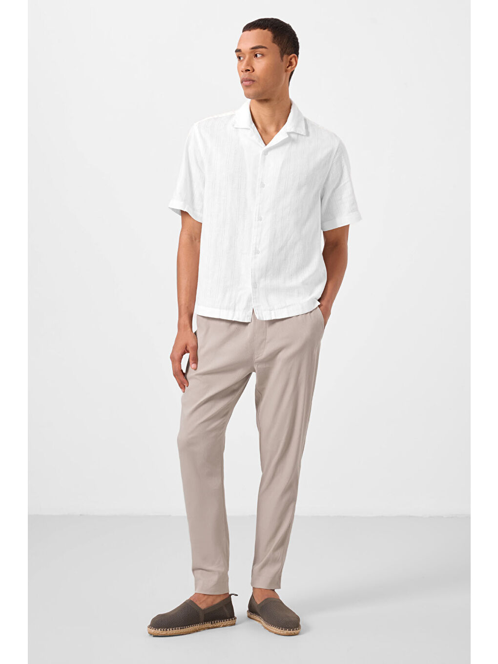 Bej Taş Standart Fit Dokuma Hafif Esnek Chino  Erkek Pantolon - 82177