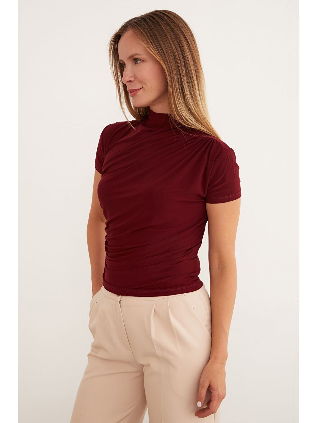 Bordo Drapeli Dik Yaka Bluz-2