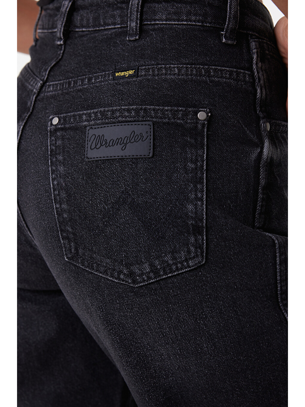 Bej Mom Slim Fit Yüksek Bel Dar Paça Esnek Jean Pantolon-5