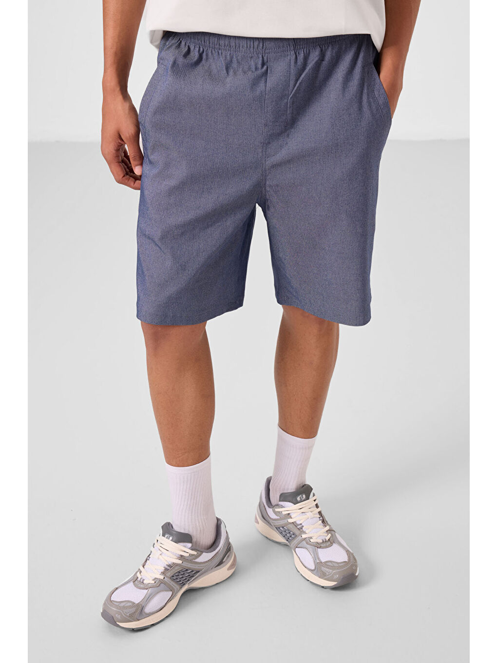 Jean Lacivert Standart Fit Dokuma Hafif Esnek Chino Erkek Şort   81292-1