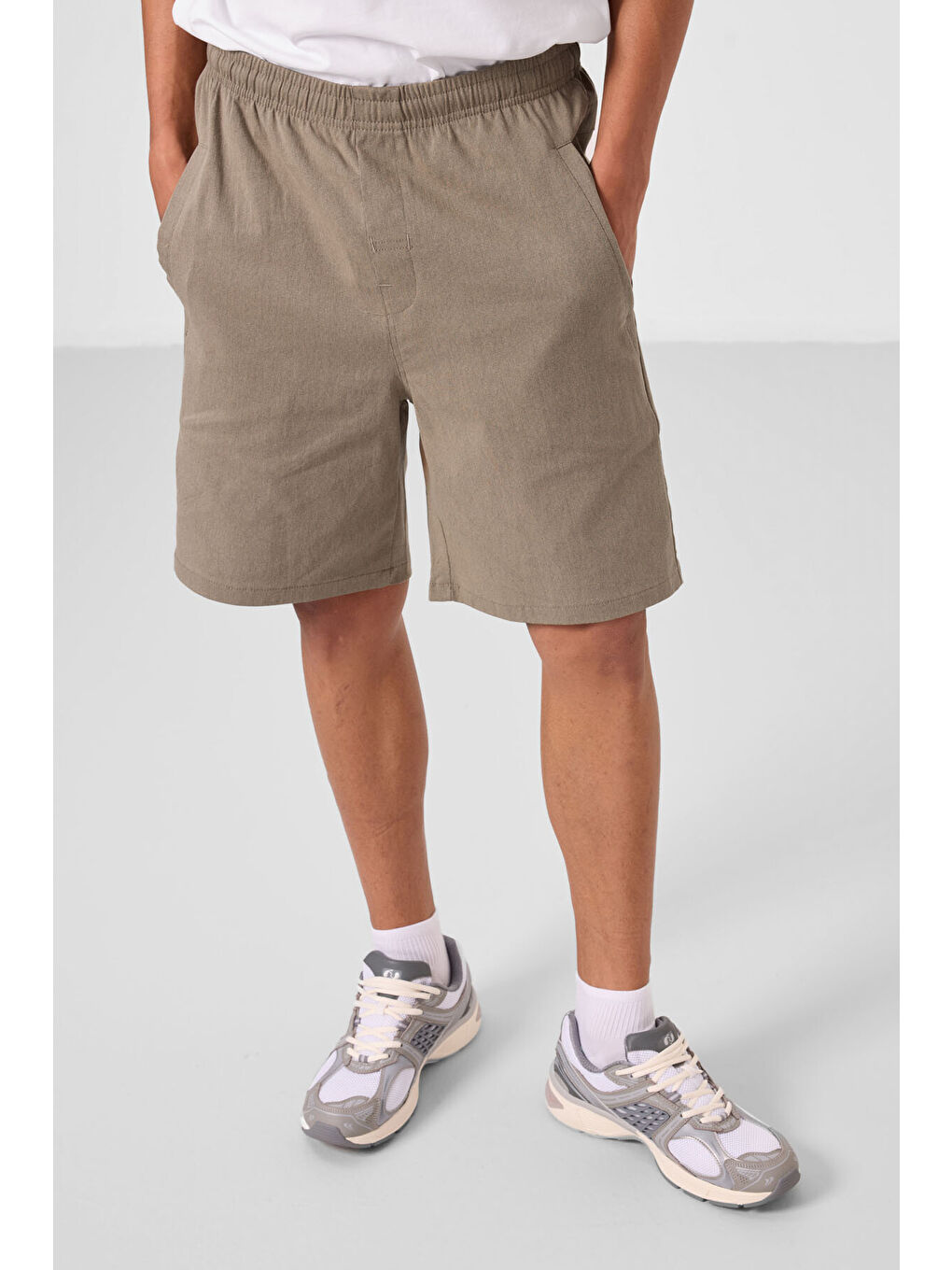 Kahverengi Camel Standart Fit Dokuma Hafif Esnek Chino Erkek Şort - 81292-1