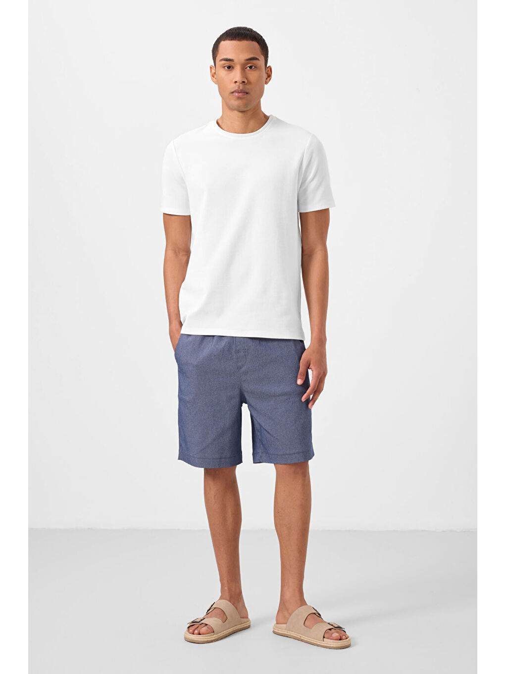 Jean Lacivert Standart Fit Dokuma Hafif Esnek Chino Erkek Şort   81293