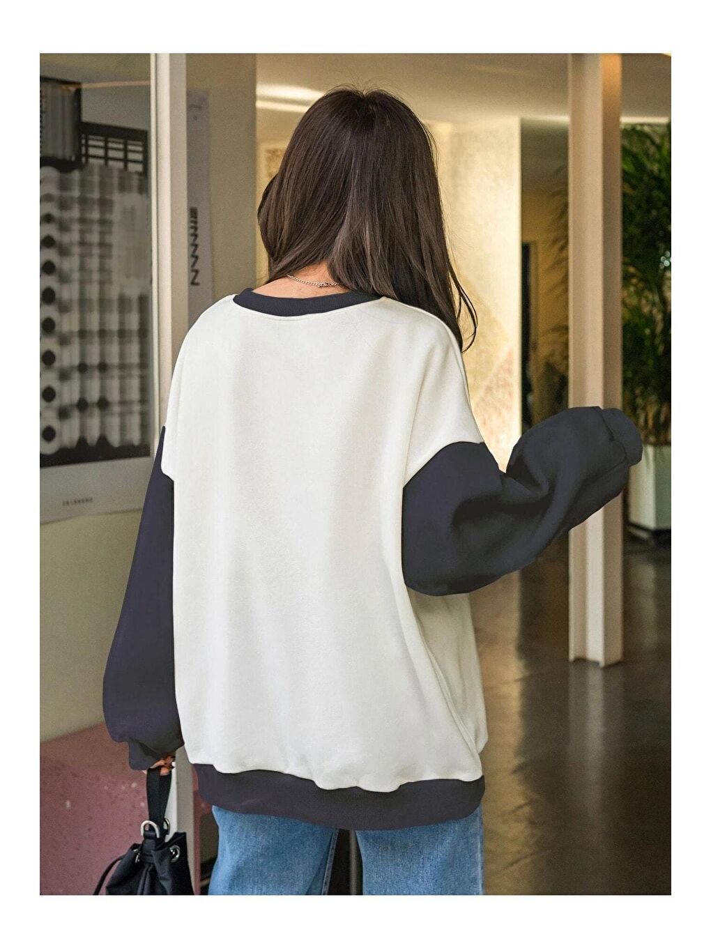 Trendseninle Beyaz Kadın Beyaz Enough Baskılı Füme Kol Detay Oversize Sweatshirt - 1