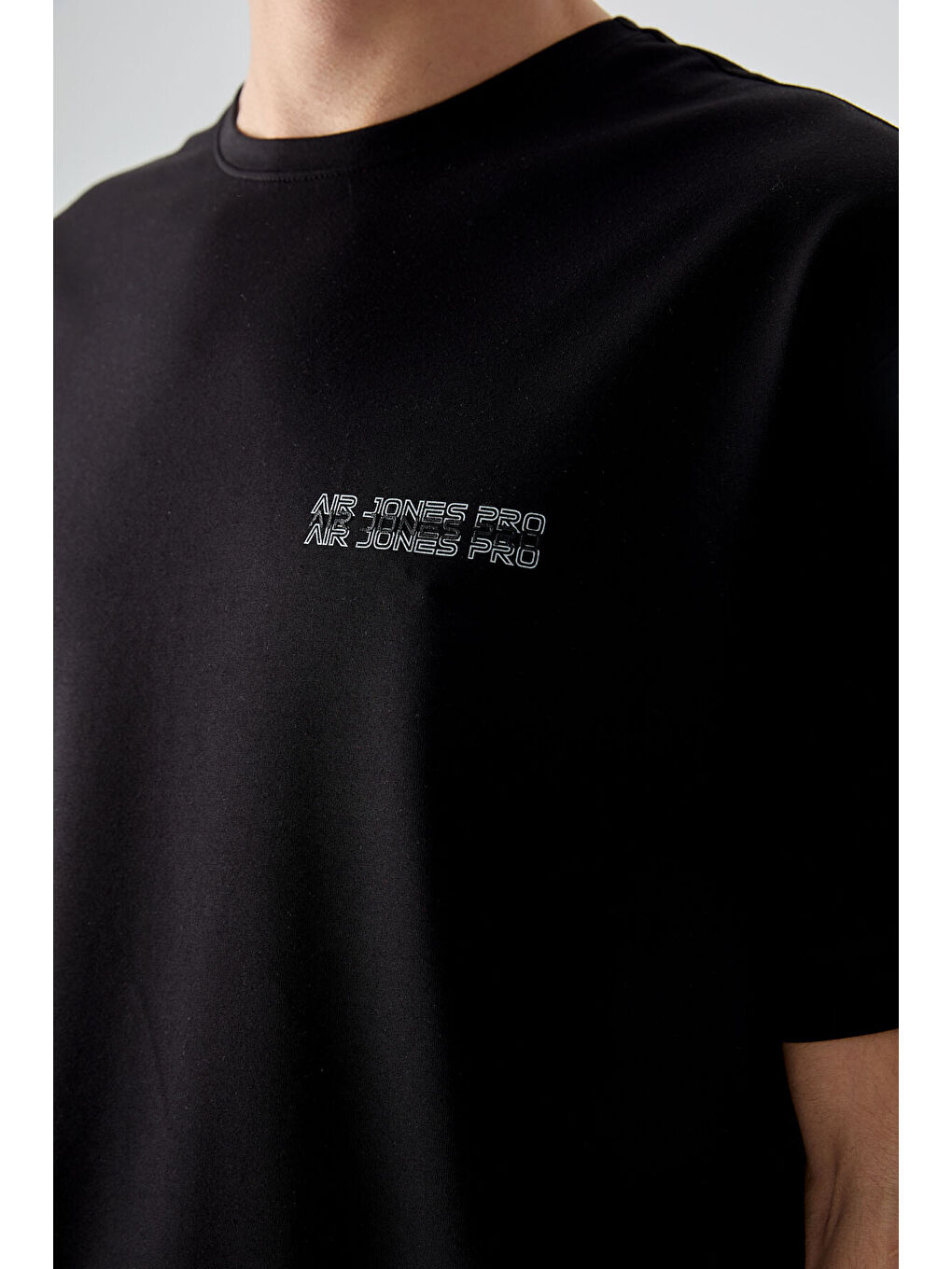 Siyah Pamuklu Kalın Yumuşak Dokulu Oversize Fit Baskılı Erkek Tişört - 88375-2