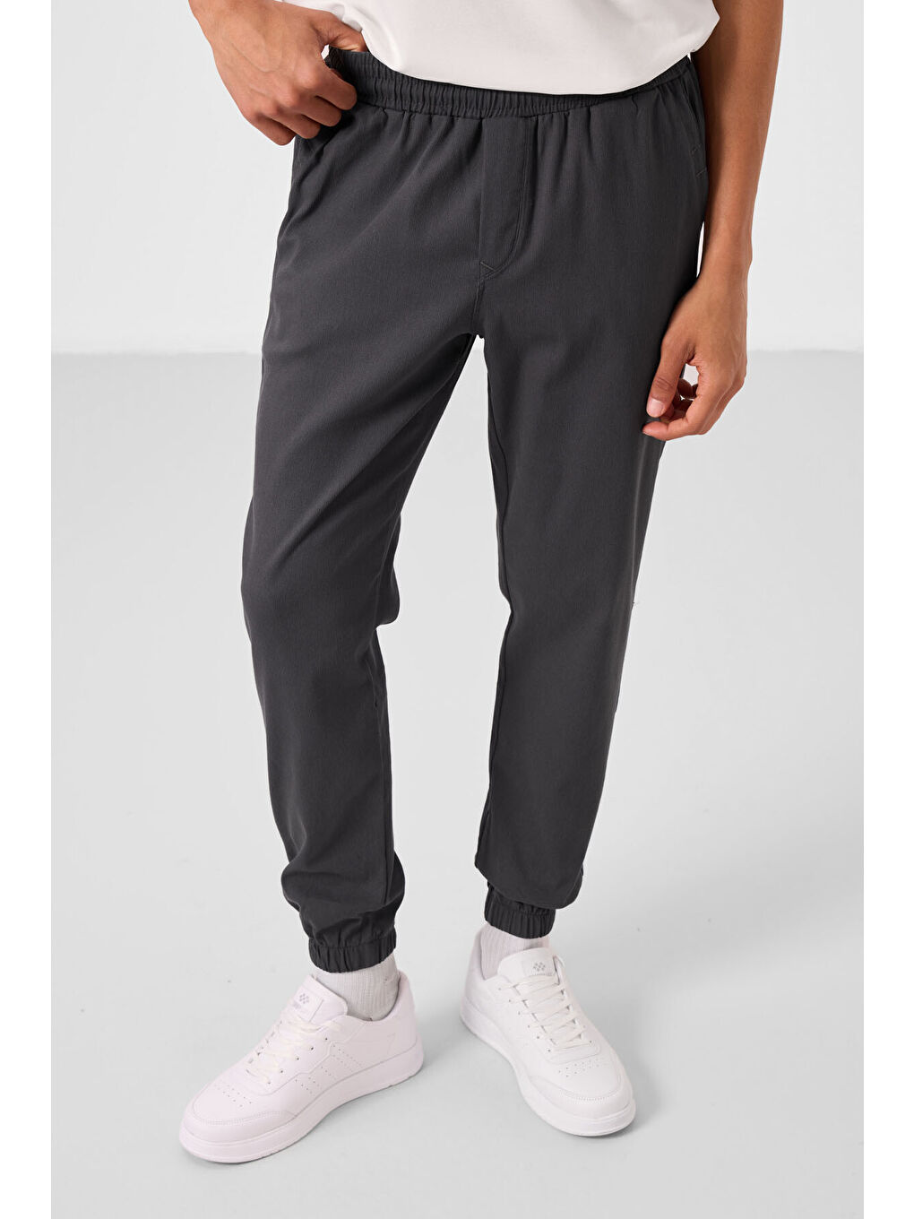 Antrasit Standart Fit Dokuma Hafif Esnek Chino  Erkek Pantolon - 82176-1