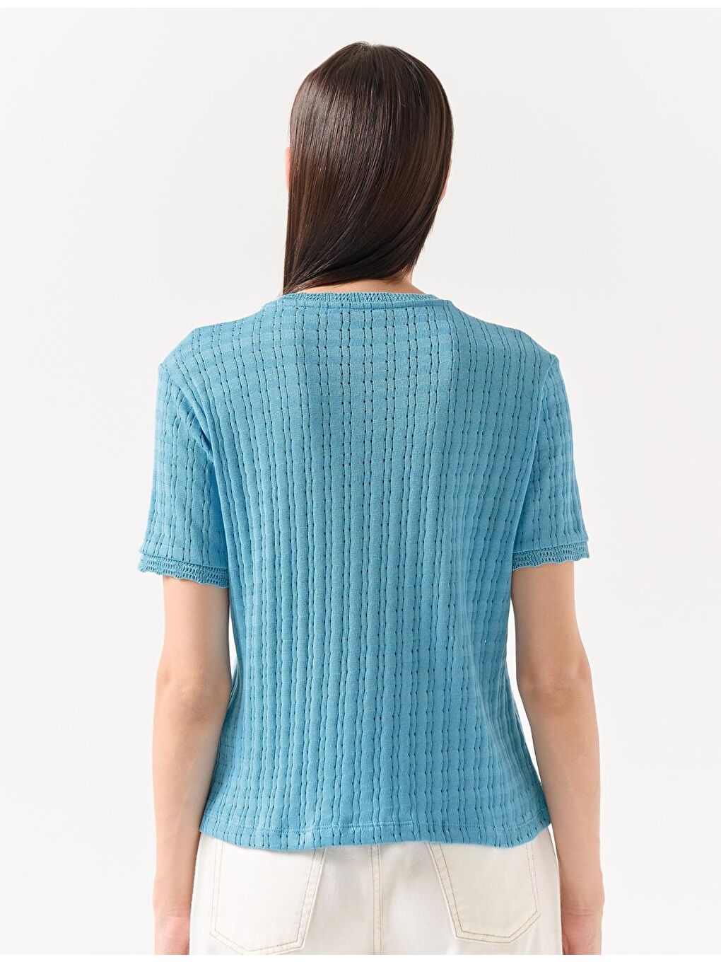 Açık Gök Mavisi Düz Kesim Bisiklet Yaka Kısa Kollu Delikli Örme Bluz-3