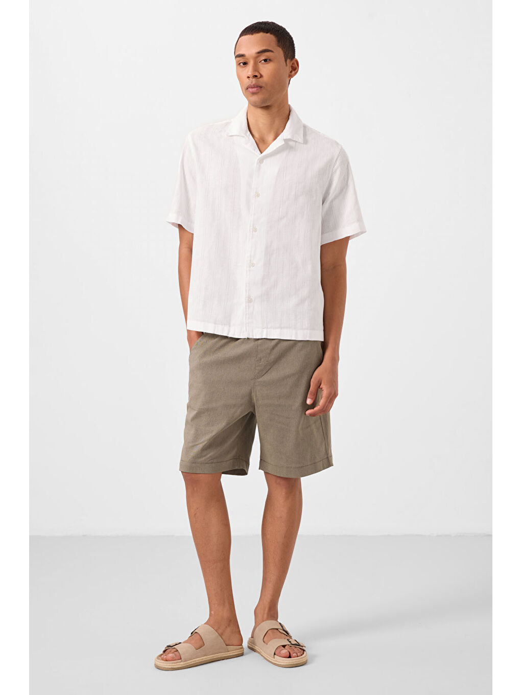 Kahverengi Camel Standart Fit Dokuma Hafif Esnek Chino Erkek Şort - 81293