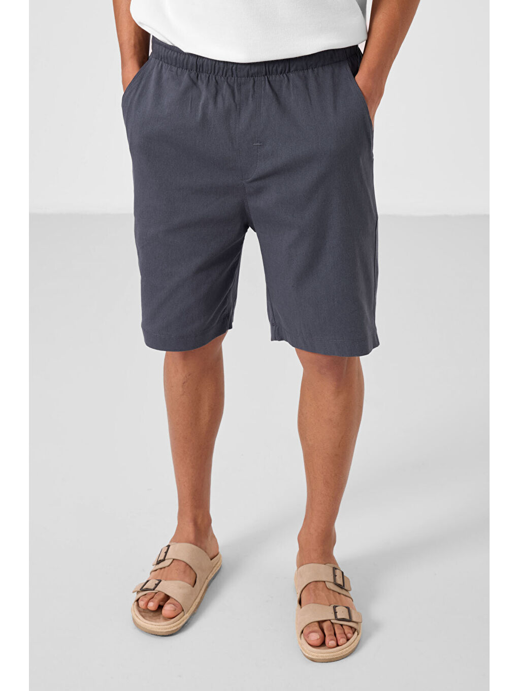 Gri Standart Fit Dokuma Hafif Esnek Chino Erkek Şort - 81291-1