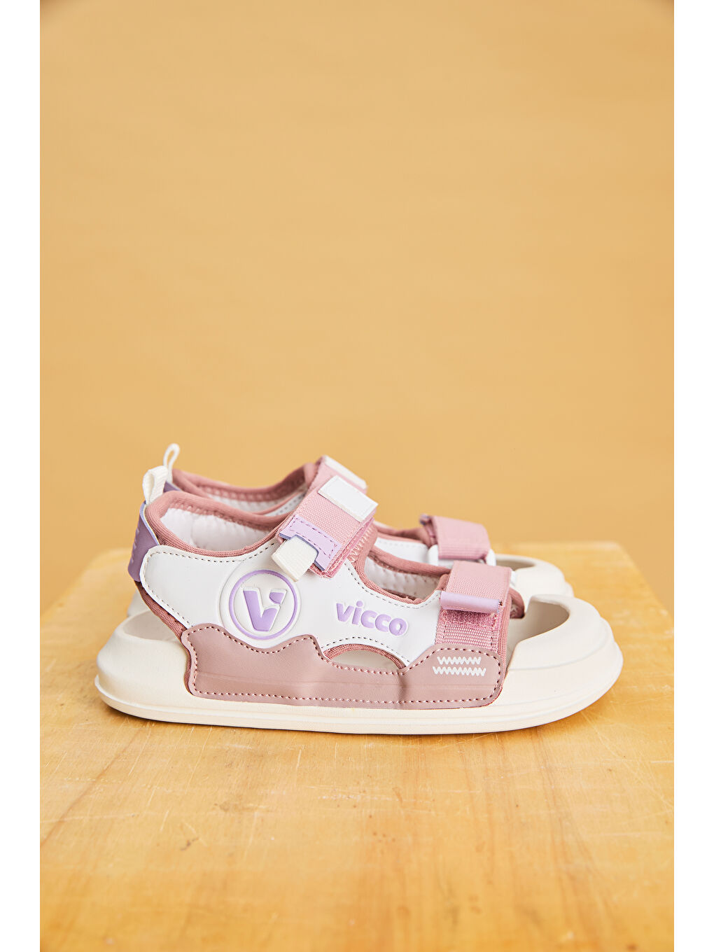 Pembe Wonder Hafif Kız Bebek Pudra Sandalet-1