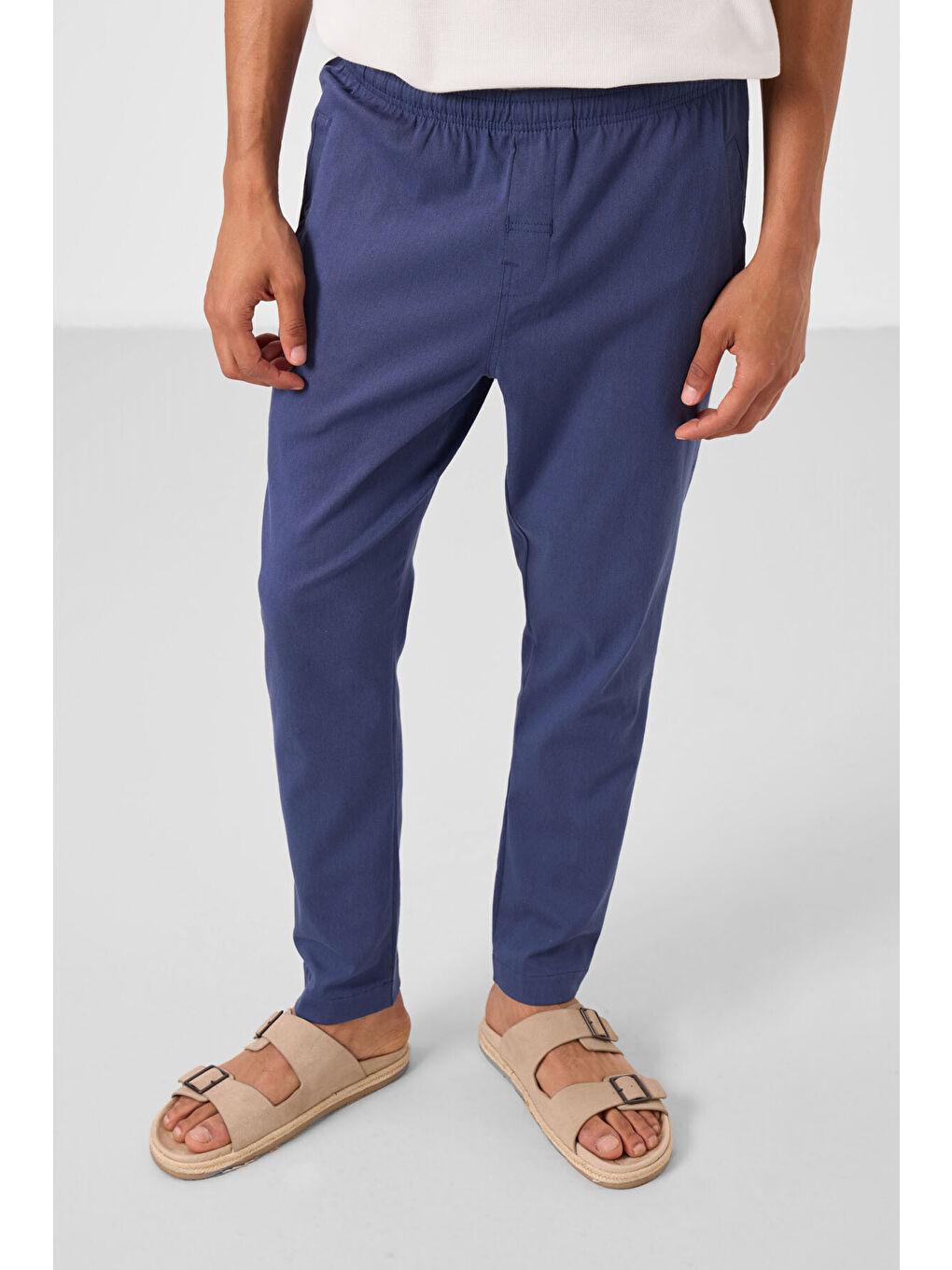 Mavi Parlament Standart Fit Dokuma Hafif Esnek Chino  Erkek Pantolon - 82179-1