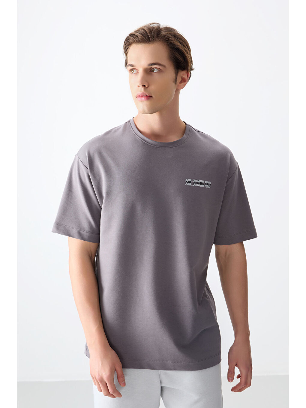 Koyu Gri Pamuklu Kalın Yumuşak Dokulu Oversize Fit Baskılı Erkek Tişört - 88375