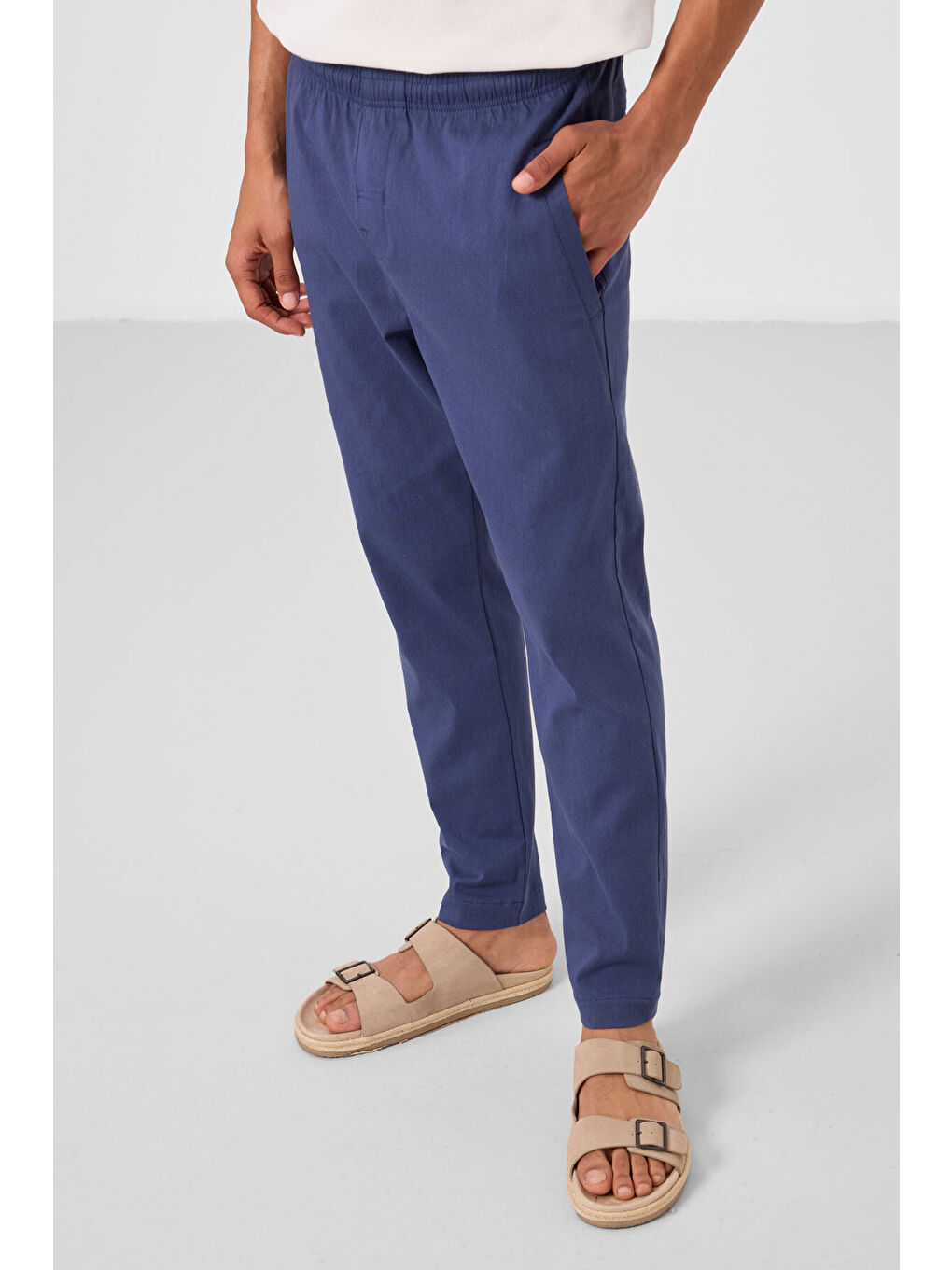 Mavi Parlament Standart Fit Dokuma Hafif Esnek Chino  Erkek Pantolon - 82179-2