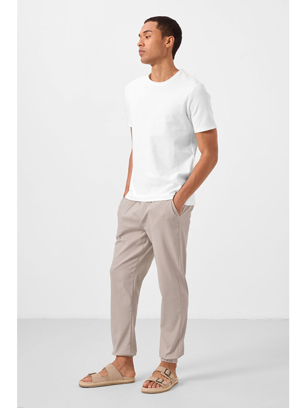 Bej Taş Standart Fit Dokuma Hafif Esnek Chino  Erkek Pantolon - 82176-4