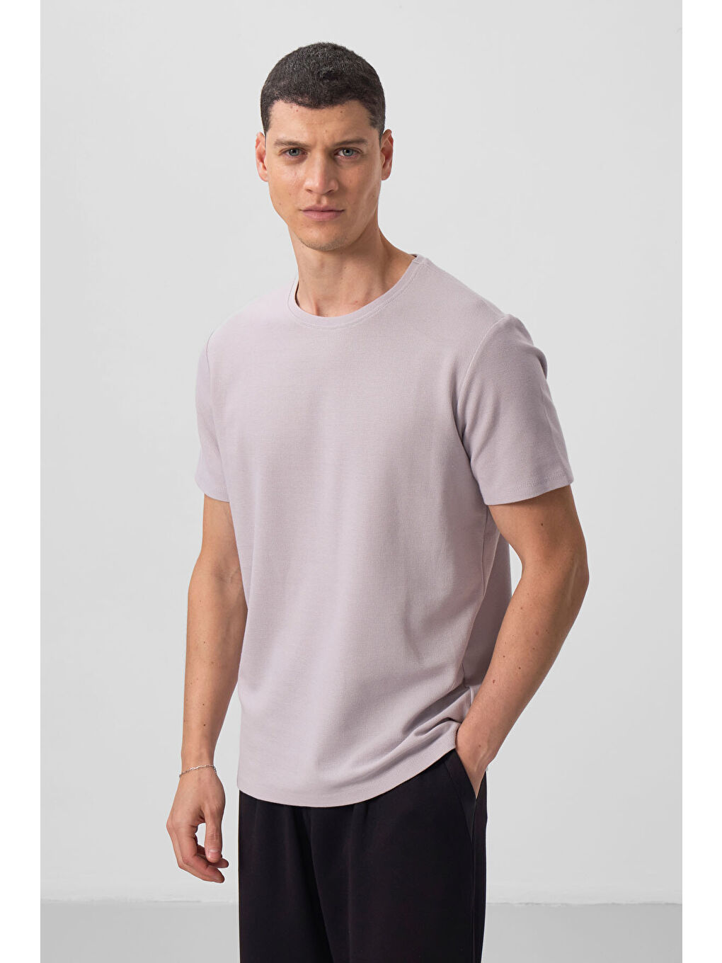 Bej Taş Yüzeyi Dokulu Rahat Form Basic Erkek Tişört - 88436