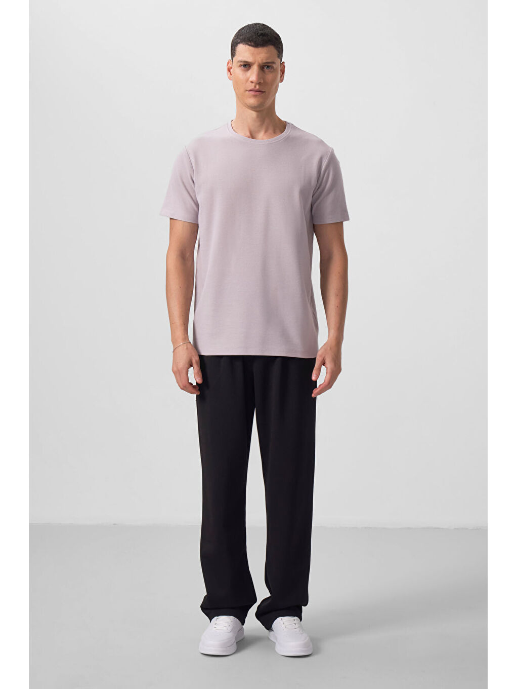 Bej Taş Yüzeyi Dokulu Rahat Form Basic Erkek Tişört - 88436-1