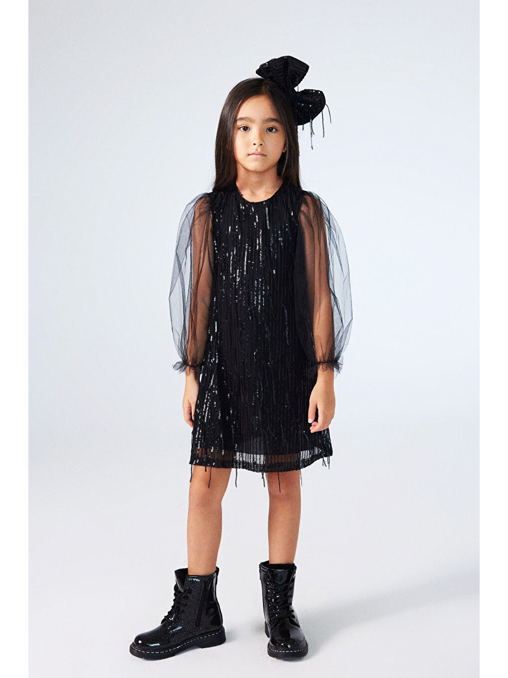 Siyah Pullu Saçak Detaylı Kız Çocuk Elbise - Emery