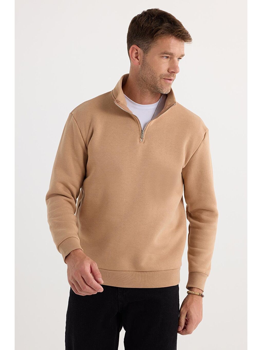 Bej Unisex Relax Fit Rahat Kesim Pamuklu İçi Polarlı Yarım Fermuarlı Taş Renk Dik Yaka Sweatshirt-3