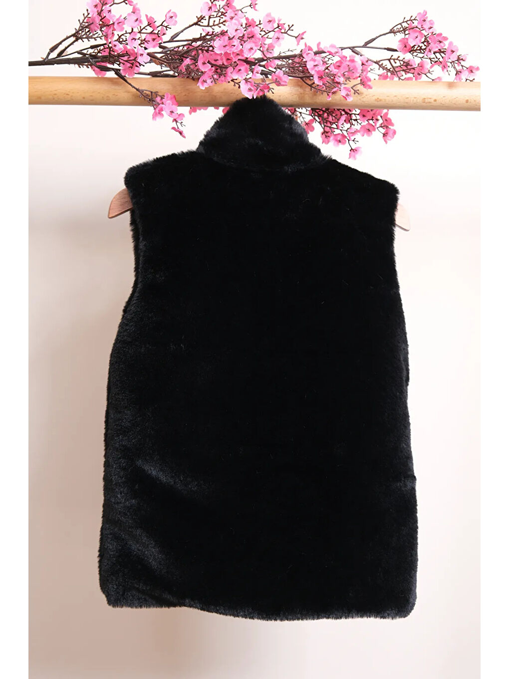 Siyah Kız Çocuk Fermuarlı Pelüş Yelek YLK.2533-6