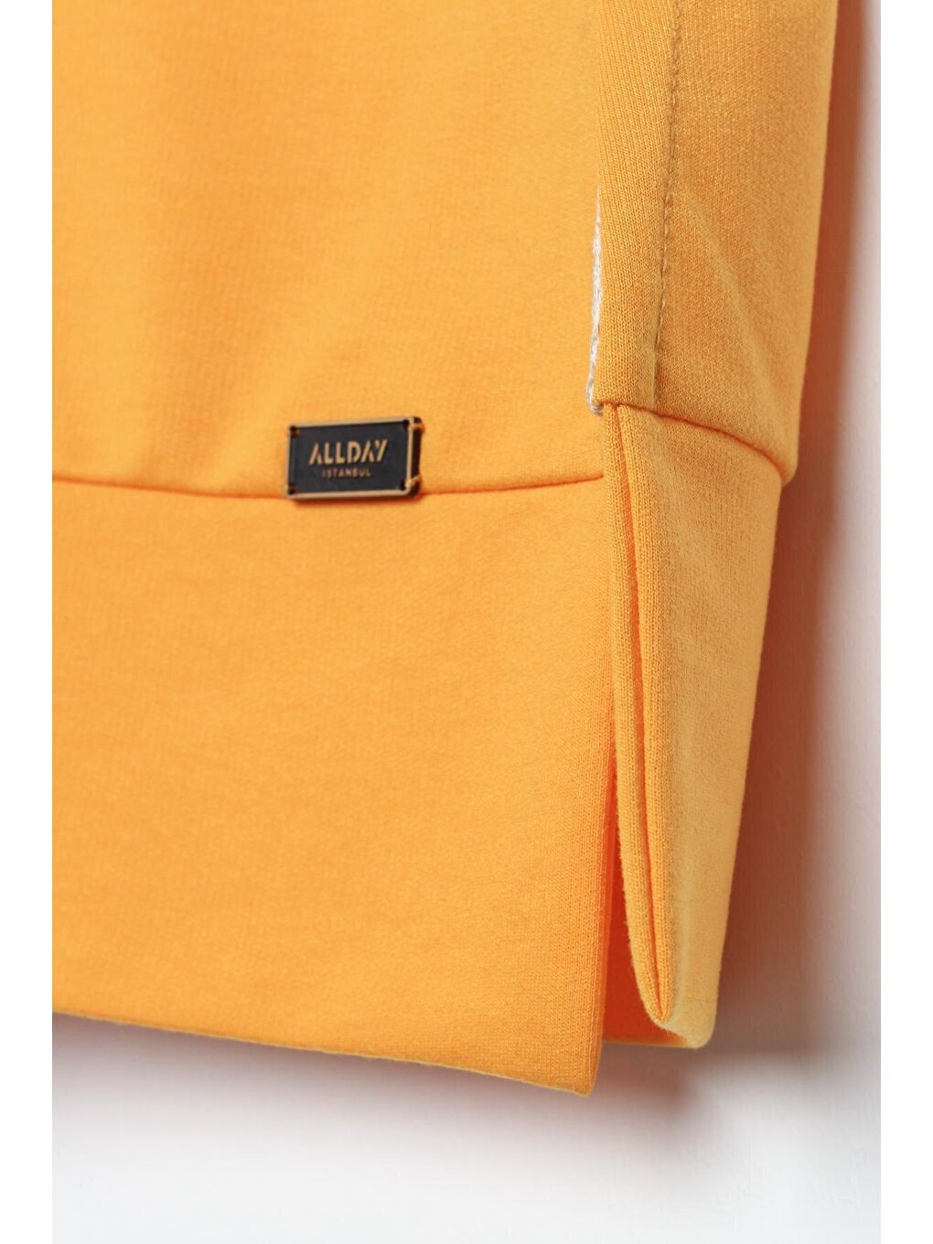 Koyu Sarı Leopar Bağcıklı Kapüşonlu Rahat Örme Tunik-4