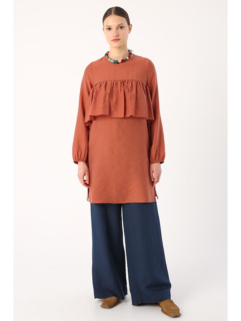 Kahverengi Tarçın Volan Detaylı Tunik-1
