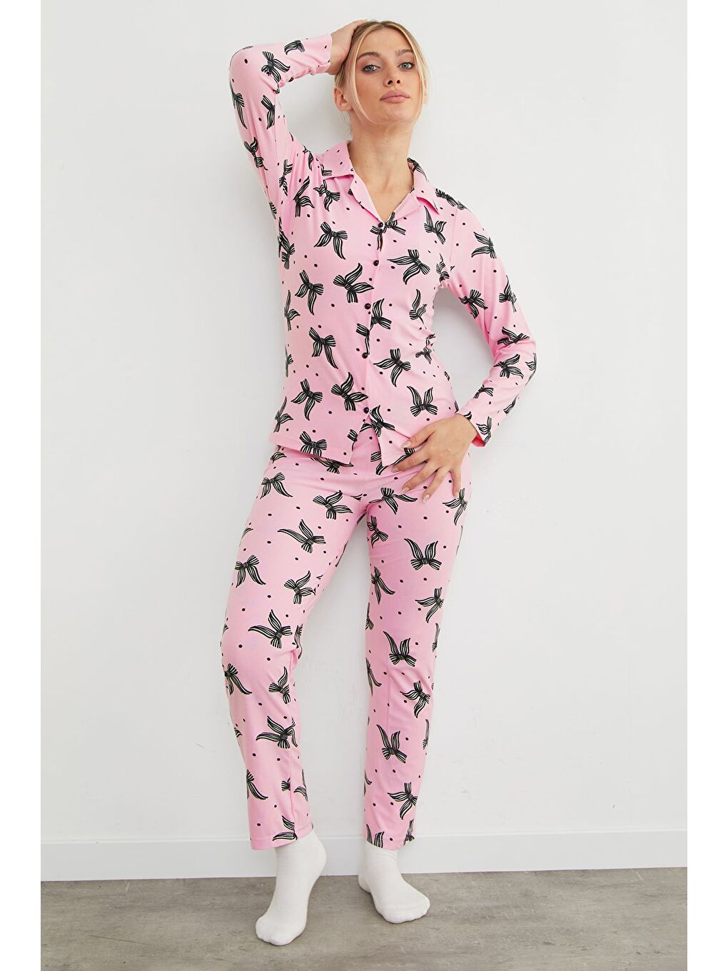 Pembe Çizgili Süet Pijama Takımı-4