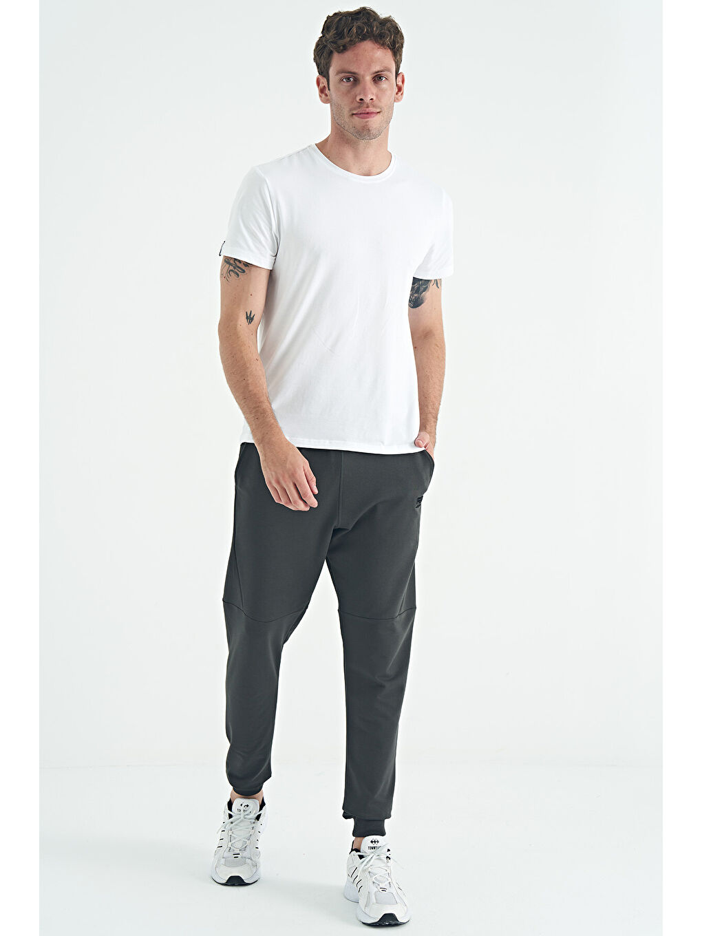 Calvin Beyaz Basic Erkek Tişört - 88245-2