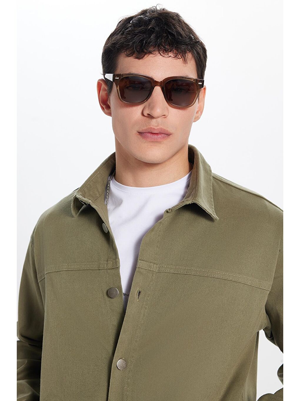Erkek Relax Fit Rahat Kesim Gabardin Elastanlı Yandan Cepli Haki Ceket Gömlek-1